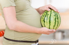 孕妇不可以吃瓜吗,孕妇真的不能吃瓜吗？